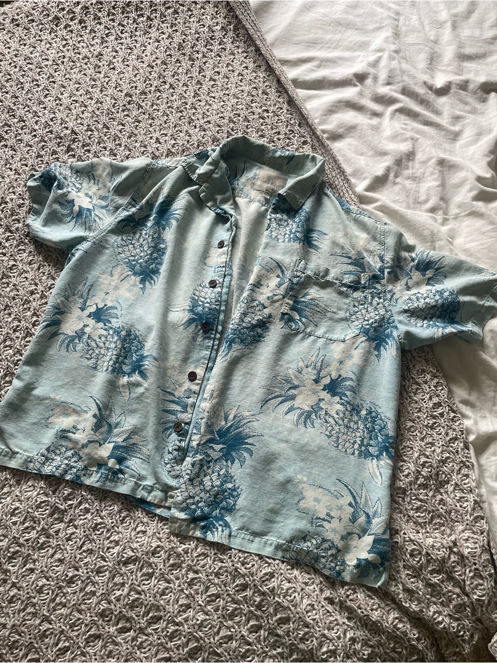 100% Silk Hawaiian t shirt  🌺 XXL women's | Margaritaville